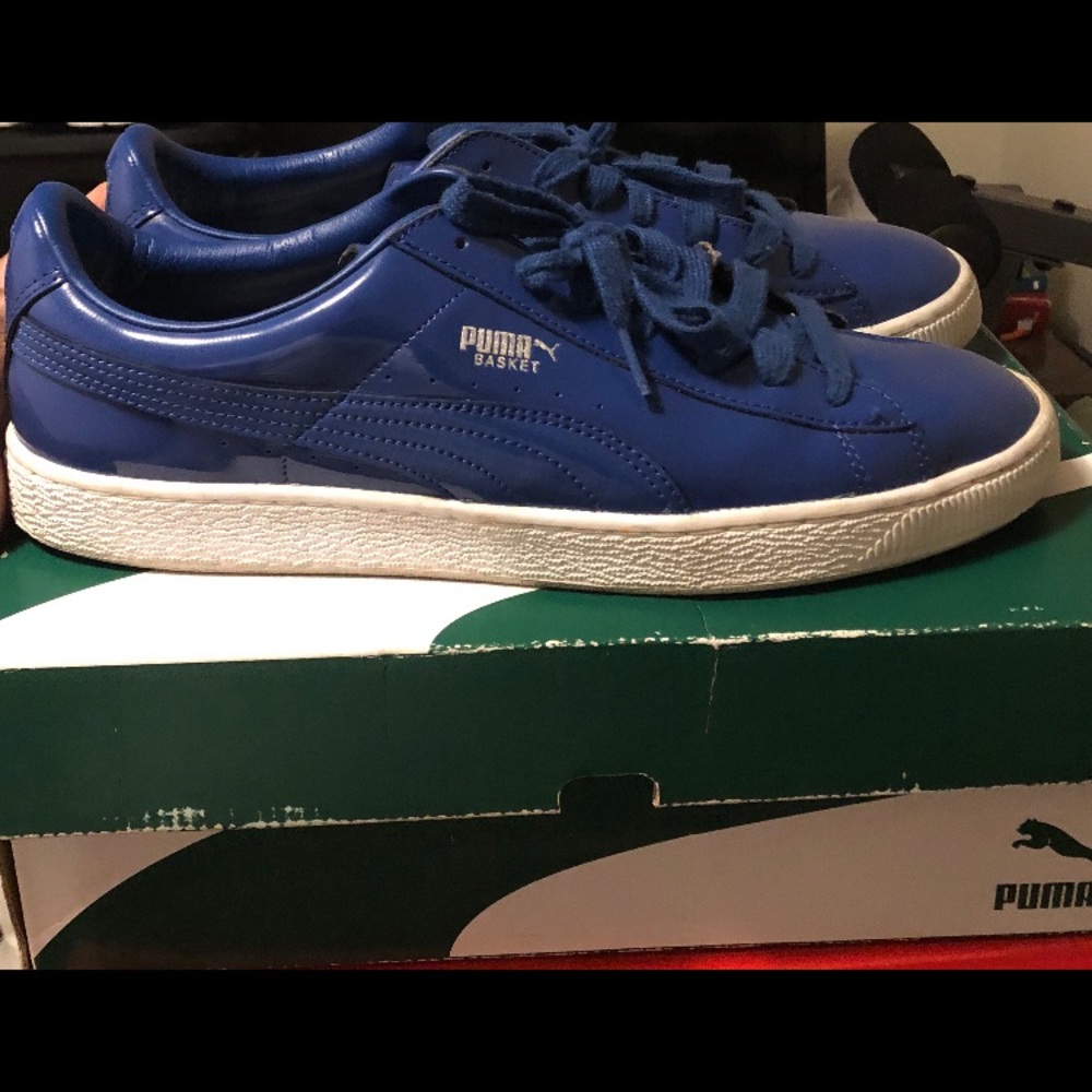 Men’s Classic Puma Sneakers